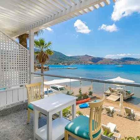 Отель Big Poseidon Boutique & Yacht Club Мармарис