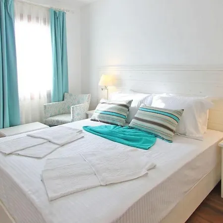 Hotel Big Poseidon Boutique & Yacht Club