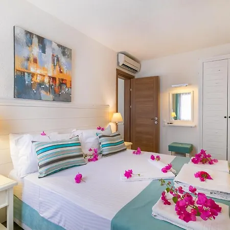 Otel Big Poseidon Boutique & Yacht Club *